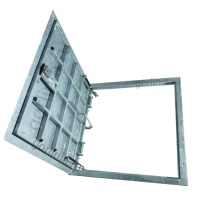 Уличный люк из оцинкованной стали с рифленой дверью на петлях с амортизаторами и замком